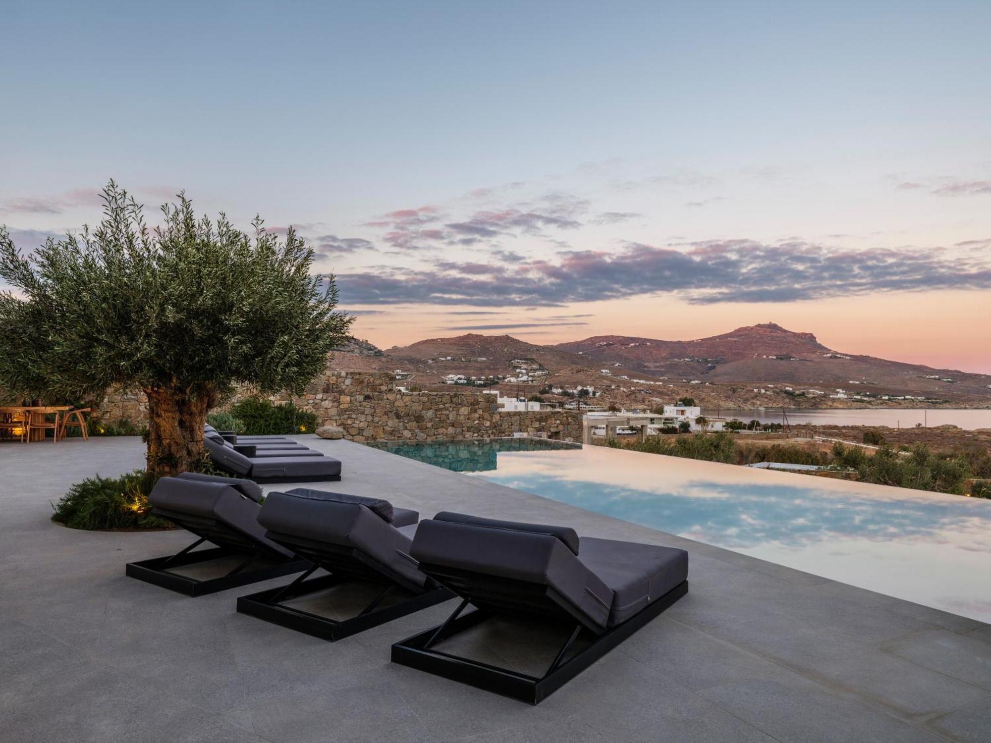 Blue Eye Grand Villa Mykonos Kalafatis Exterior photo